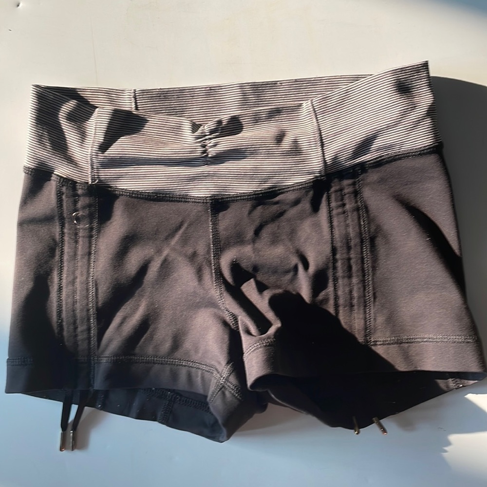 Lululemon spandex